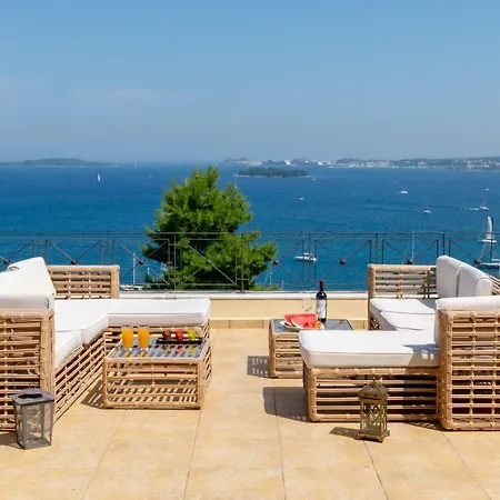 Bay 1 , Corfu Kommeno (Corfu)
